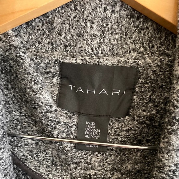 Coat - Picture 3 of 3